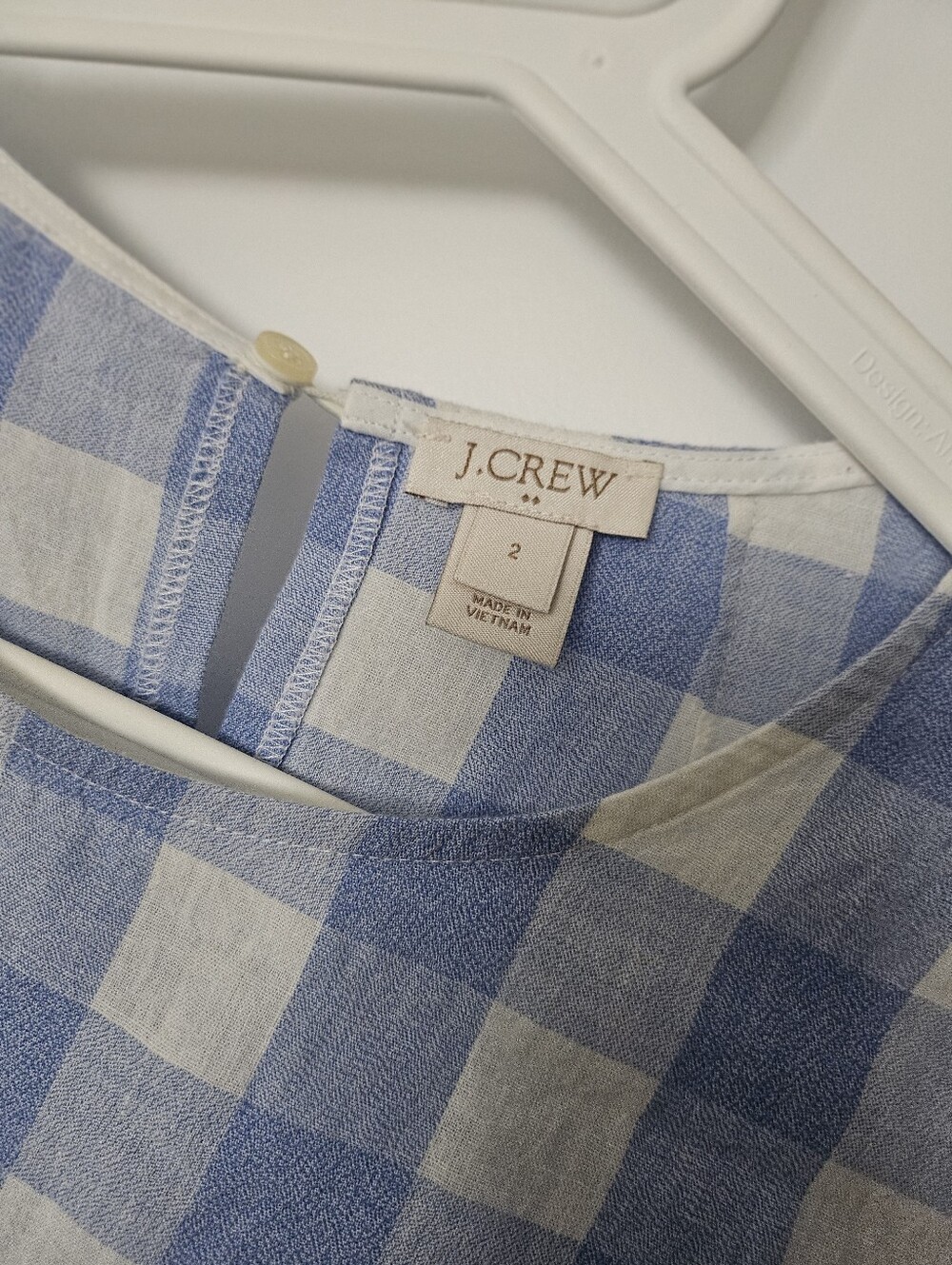 Women J. Crew Blue and White Gingham Sleeveless Top. - Picture 2 of 3
